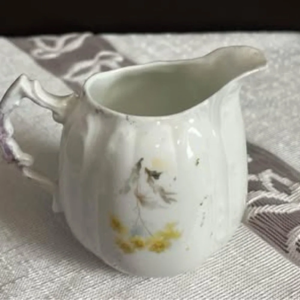 Antique Havilland Schlesinger Creamer - Picture 4 of 7